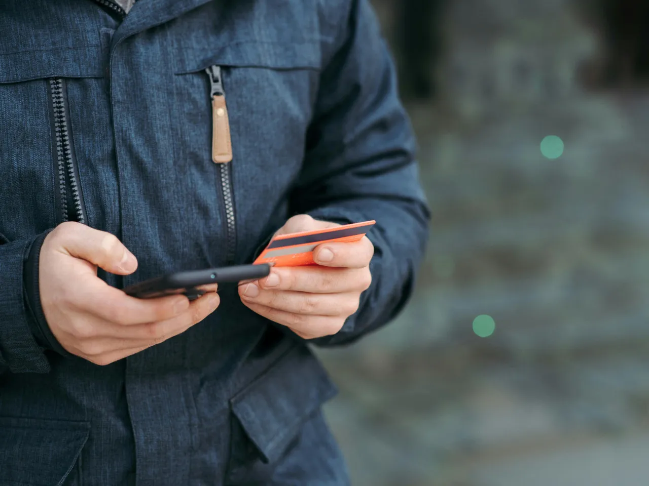 pexels anete lusina 6353669